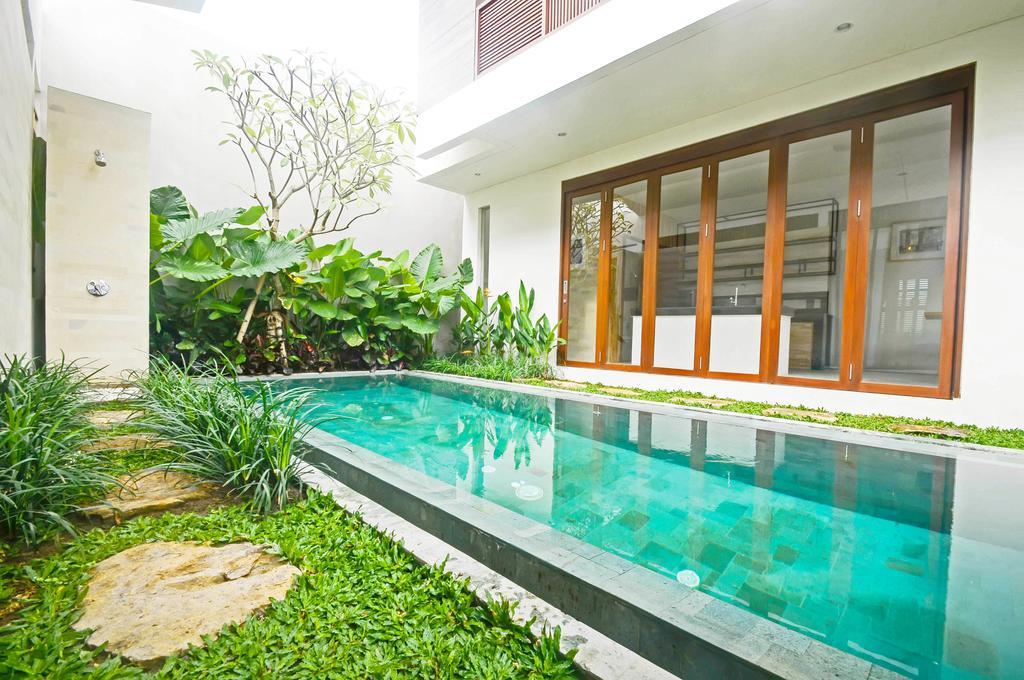 The Royal Bali Villas Canggu Legian Rum bild
