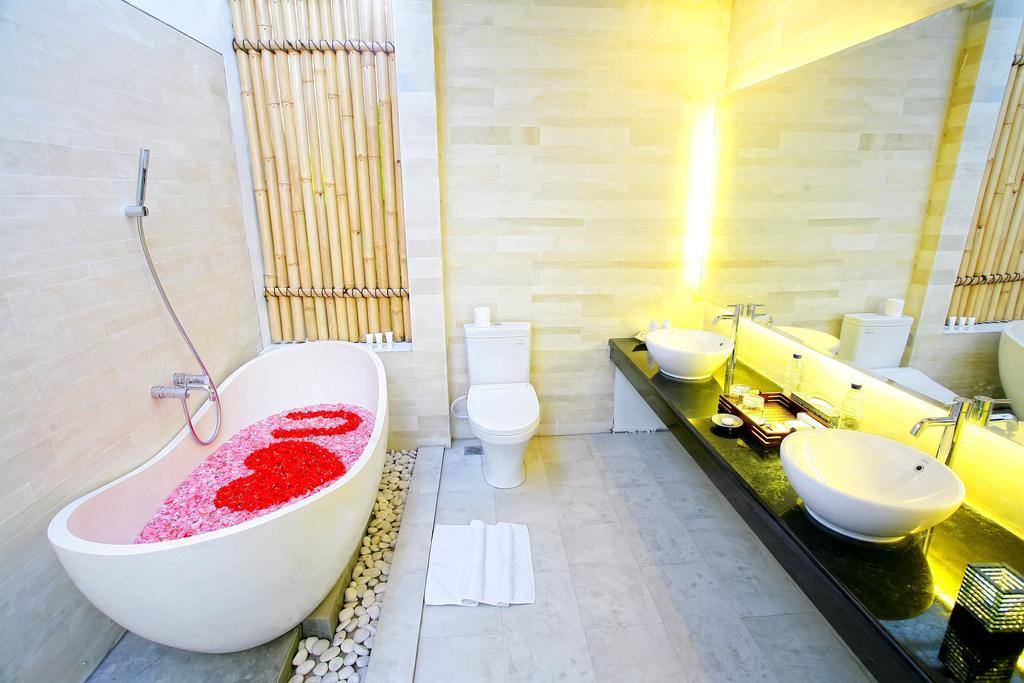 The Royal Bali Villas Canggu Legian Rum bild